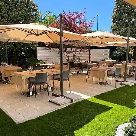 Antica Del Villoresi Hotel